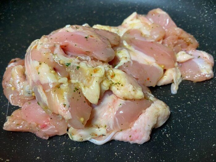 【ロピア】コスパ最高で大人気！希少部位「手羽とろ」ってどんなお肉!?マニアのおいしい食べ方も紹介