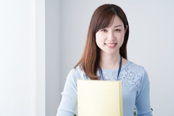  「恐縮です」の意味とは？使い方や言い換え方、英語表現を解説します