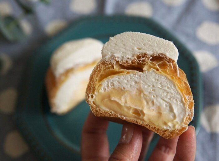 ローソン「おぼれクリームのシュー(ホイップ＆カスタード)」はクリームたっぷりなのに糖質オフで罪悪感もオフ