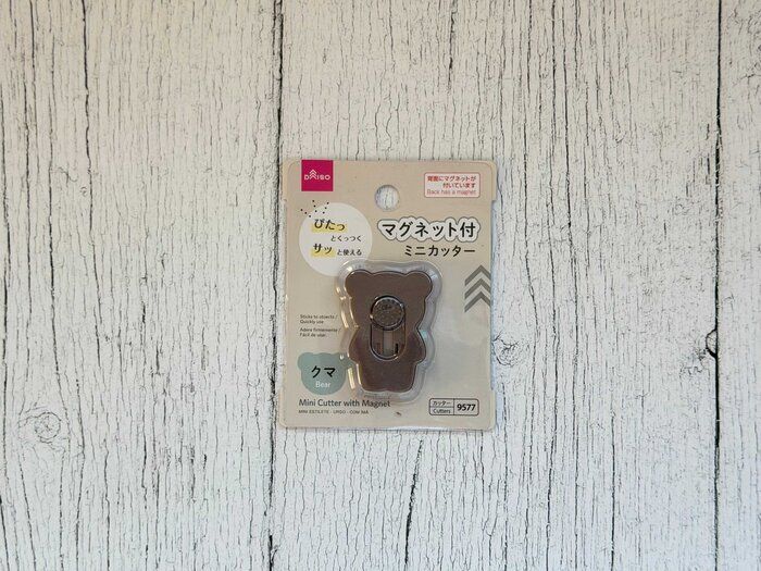 1．マグネット付ミニカッター（クマ）