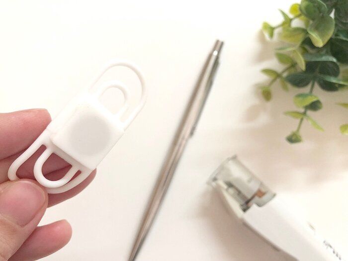 【セリア】使わなきゃ損！便利すぎるピタッとくっつくハンコホルダー