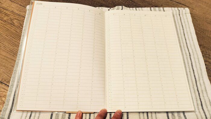 年間カレンダー部分