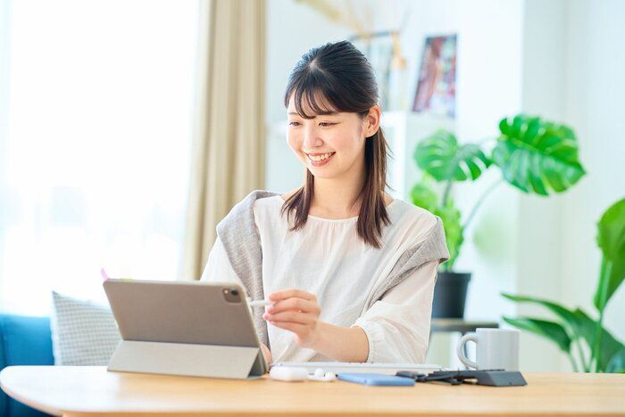 収入だけじゃなく、自分らしく働きたい。4人の“自分軸”転職白書