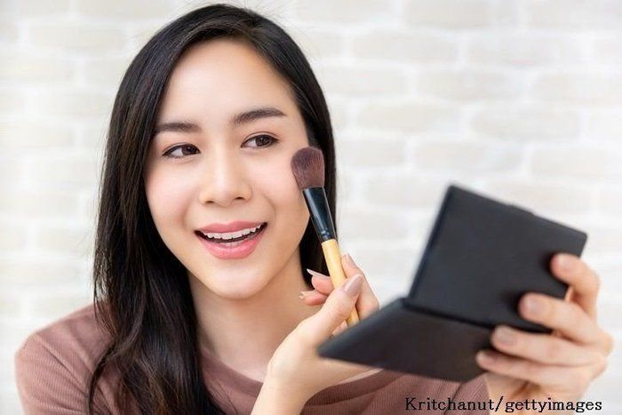 神の一手！「これだけプラス」で若く見えるメイクテク5