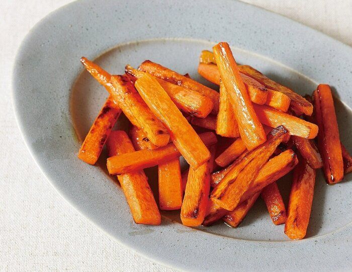 甘くなったにんじんのビタミンAで粘膜も丈夫に！スティック焼きにんじん