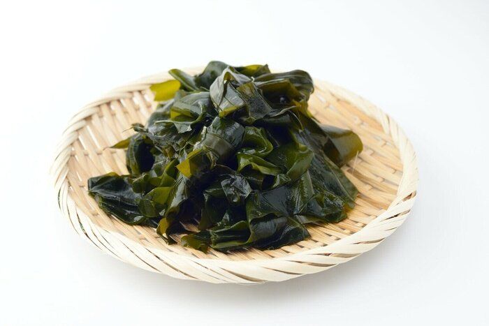 【管理栄養士監修】「わかめ」の主な栄養素とカロリーまとめ！おすすめな調理方法は？